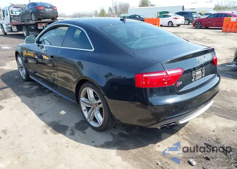 2009 Audi S5 4.2L from USA, damaged, VIN WAURV78T09A017448